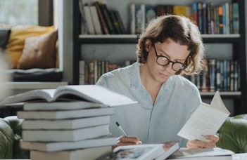 Szakdolgozatok (diplomamunkák) utólagos témabejelentése a 2023/2024-es tanév tavaszi félévében