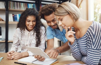 Late submission of thesis topics in the spring semester of the academic year 2022/2023