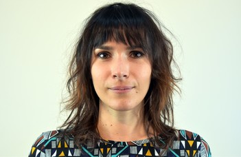 PhD a mindfulness alapú iskolai programokról